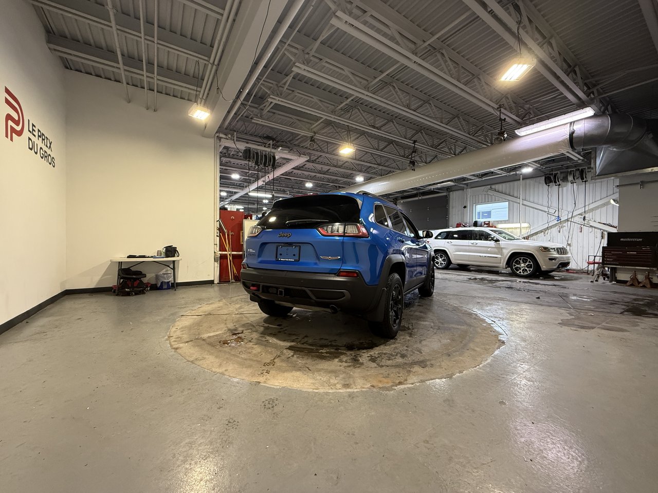 2021 Jeep Cherokee Trailhawk-2