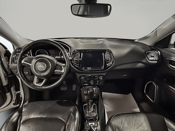 2018 Jeep Compass Limited-22