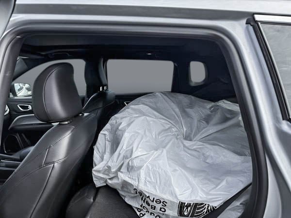 2025 Jeep Compass NORTH-8