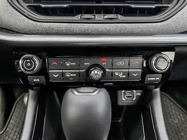 2025 Jeep Compass NORTH-14