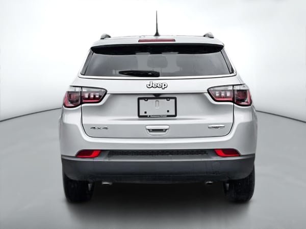 2025 Jeep Compass North-3