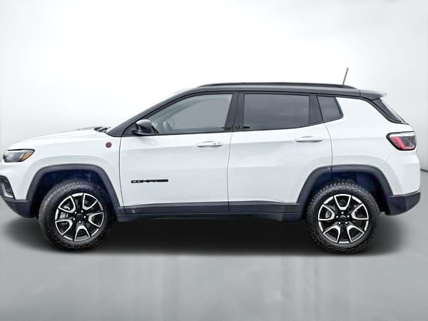 2026 Jeep Compass TRAILHAWK-7