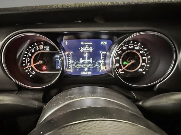 2022 Jeep Gladiator WILLYS-17