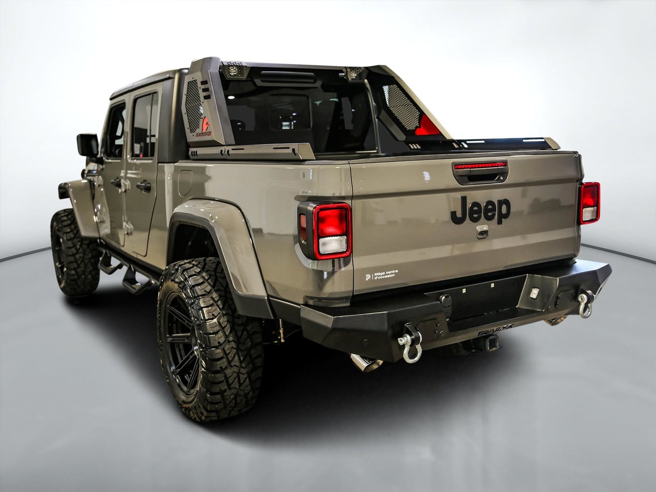 Jeep Gladiator Willy's Modifié 2023-15