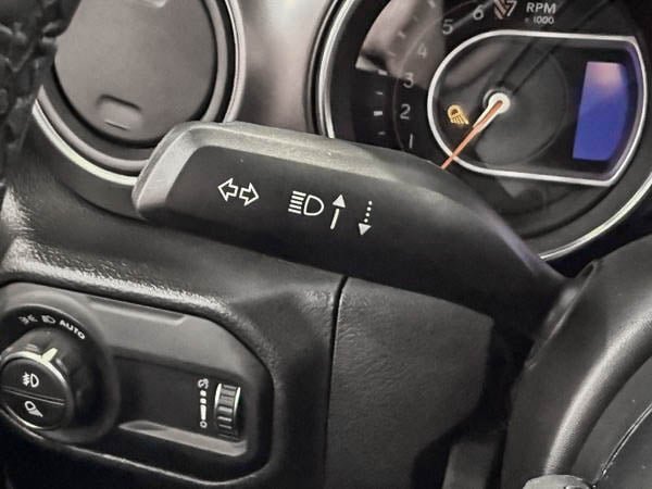 2023 Jeep Gladiator SPORT S-15