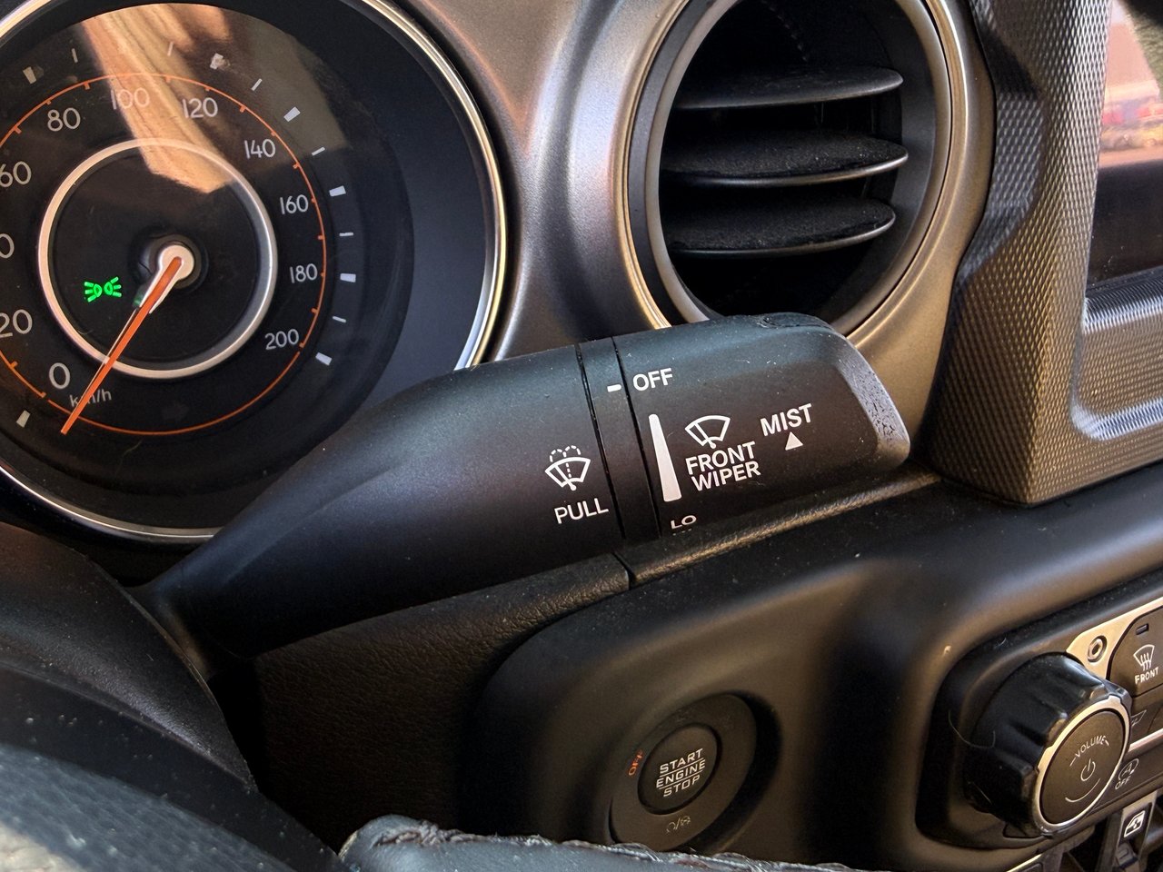 Jeep Gladiator SPORT S ALTITUDE 2023-16