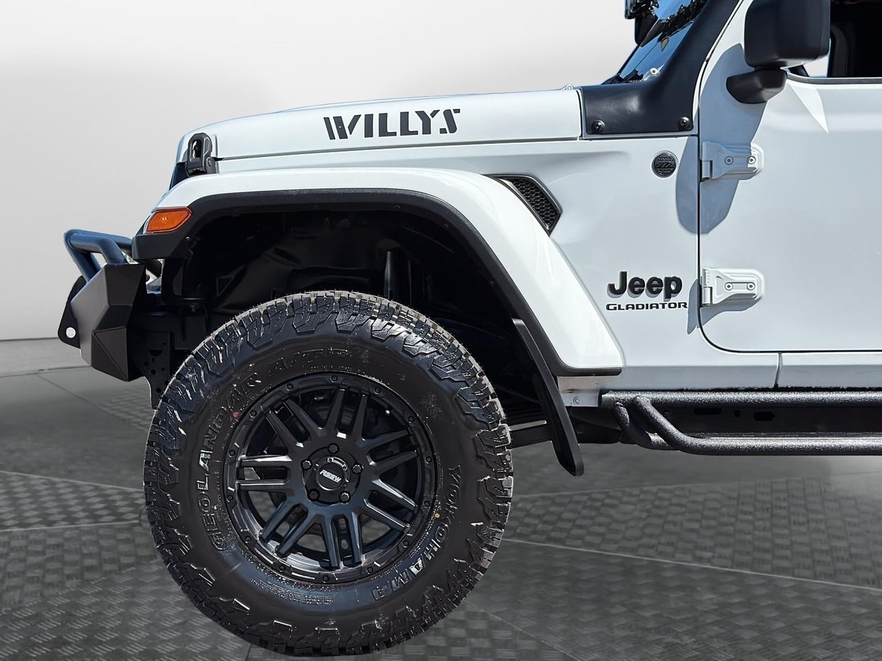 Jeep Gladiator WILLYS 4X4 // 16000$ EN MODIFICATION //TRAC-LOK 2023-11