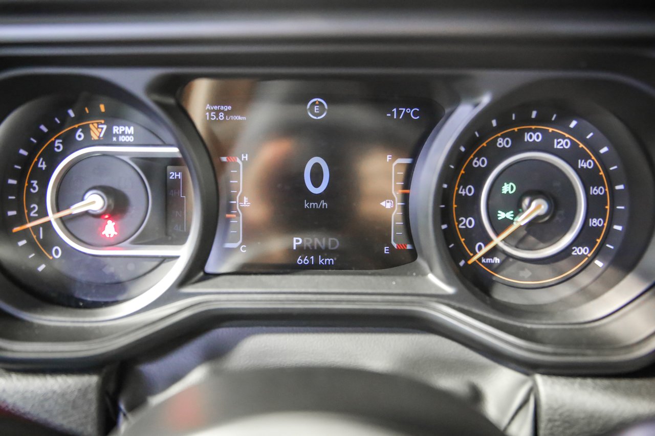 2025 Jeep Gladiator SPORT-19