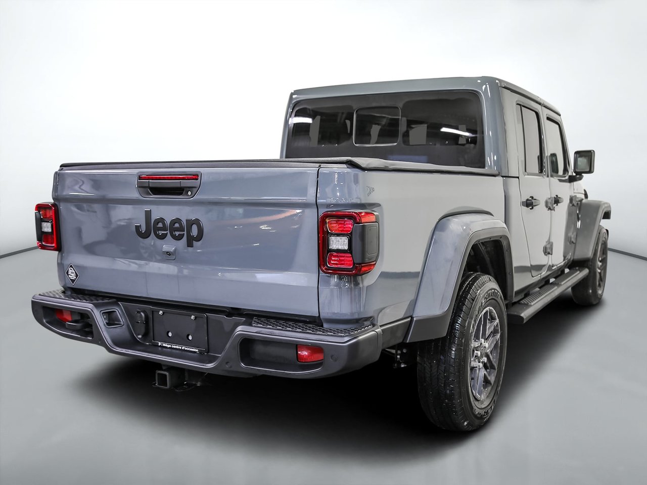 2025 Jeep Gladiator SPORT-2