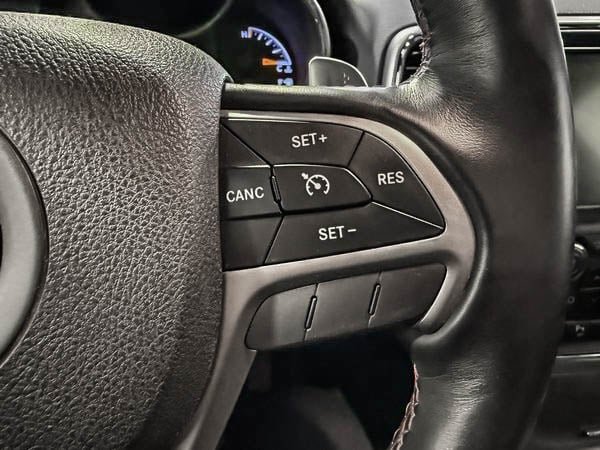 2017 Jeep Grand Cherokee Trailhawk-16