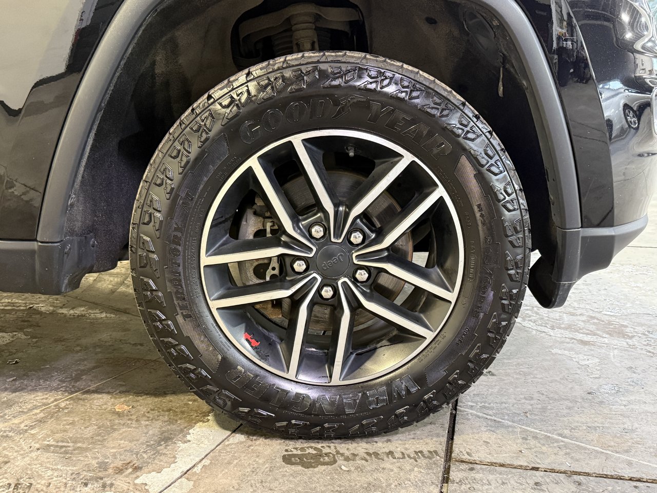 Jeep Grand Cherokee Trailhawk 2019-10