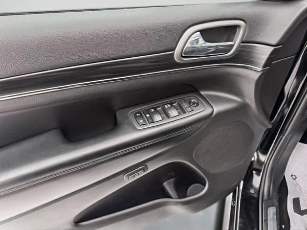 2020 Jeep Grand Cherokee LIMITED X AWD 5.7L-14