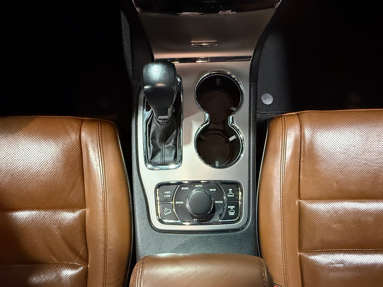 2021 Jeep Grand Cherokee OVERLAND-22