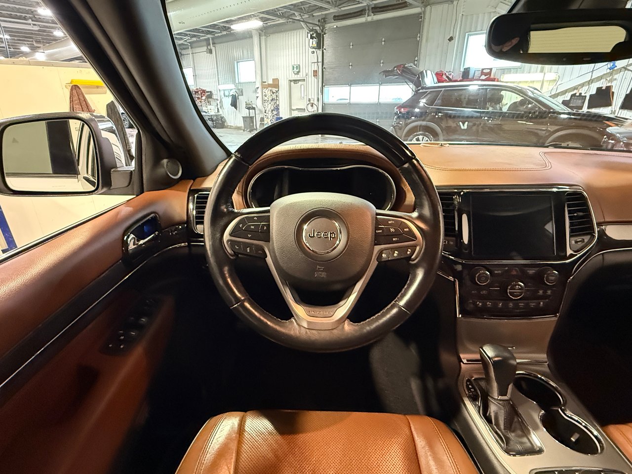 2021 Jeep Grand Cherokee OVERLAND-14