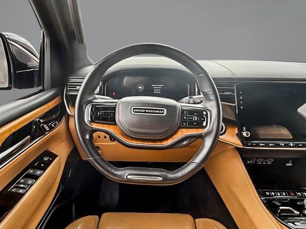 Jeep Grand Wagoneer Serie III 2022-14