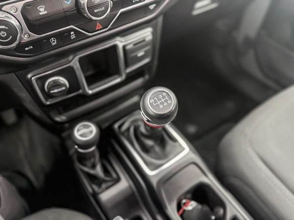 Jeep Wrangler Sport 2022-8