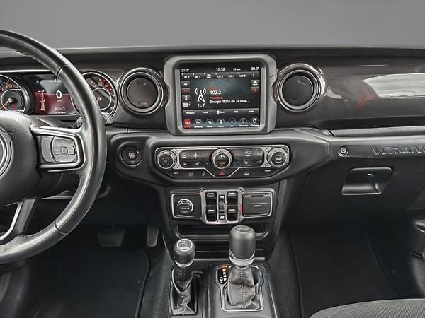 Jeep Wrangler UNLIMITED ALTITUDE // 14000$ DE MODIFICATION 2022-13