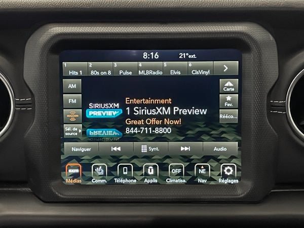 Jeep Wrangler Unlimited Sahara 2022-17