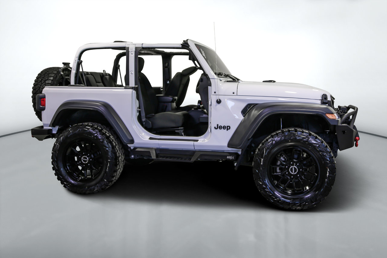 Jeep Wrangler SPORT MODIFIÉ 2023-1