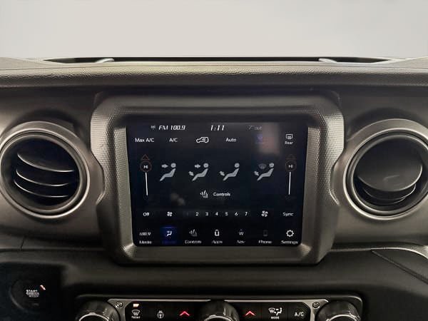 2023 Jeep Wrangler WILLYS-18