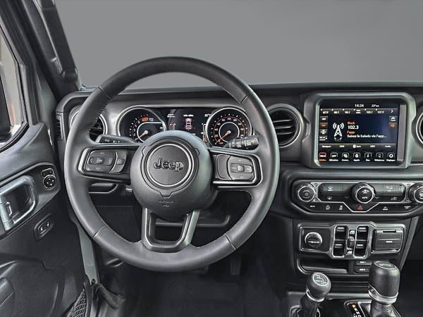 Jeep Wrangler WILLYS 4X4 // 16000$ EN MODIFICATION //TRAC-LOK 2023-9