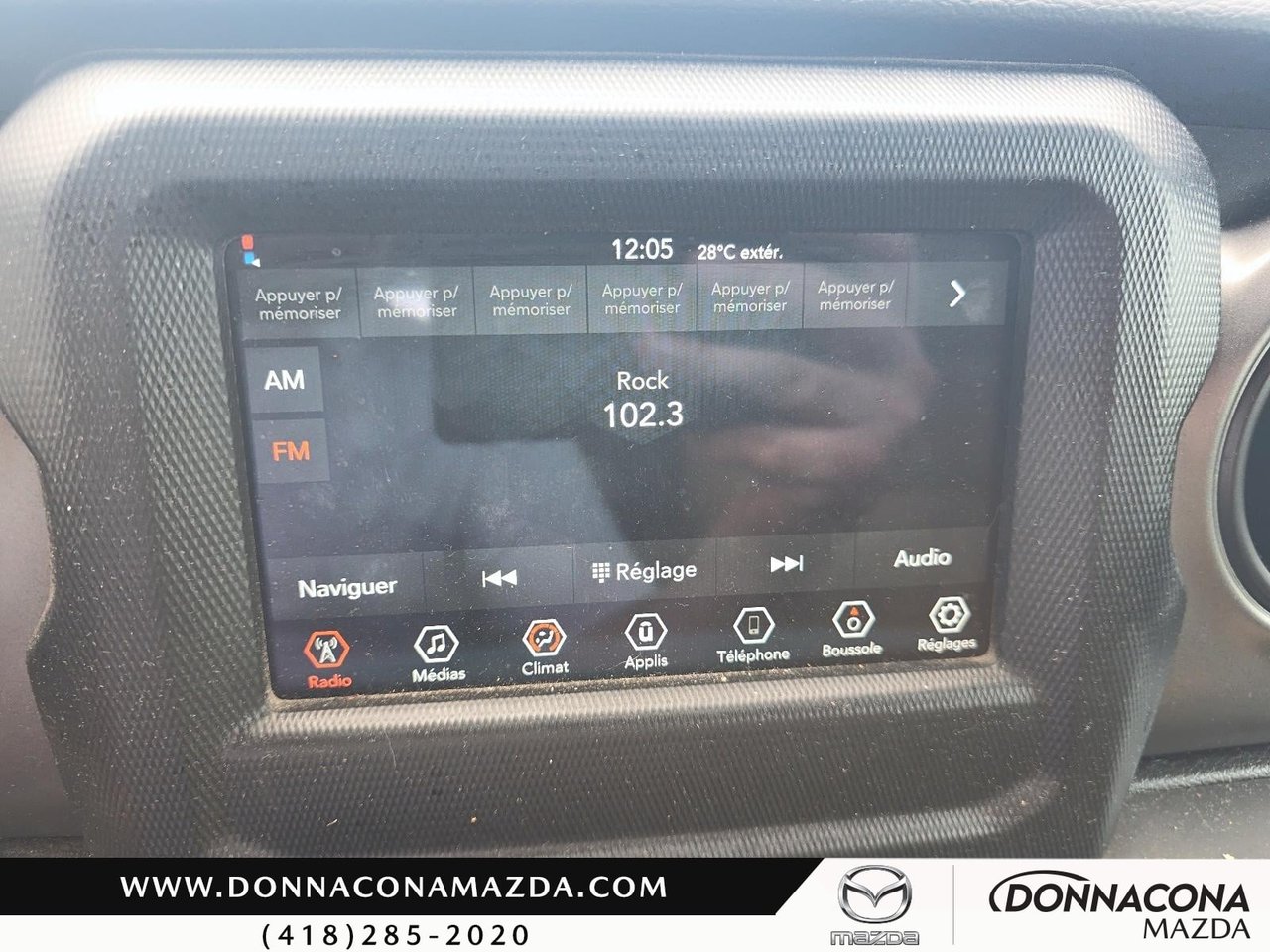 Jeep Wrangler SPORT 2023-16