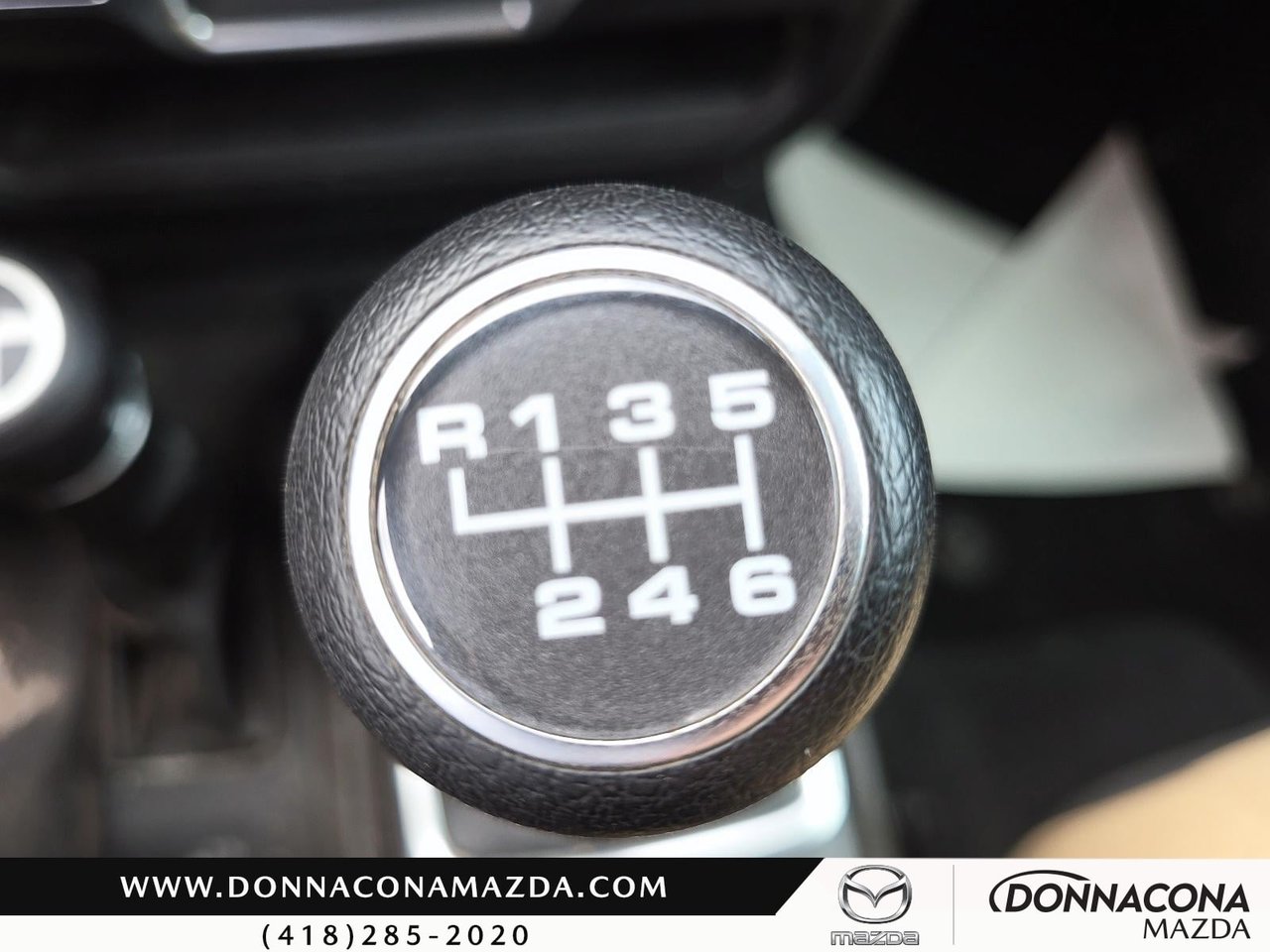 Jeep Wrangler SPORT 2023-15