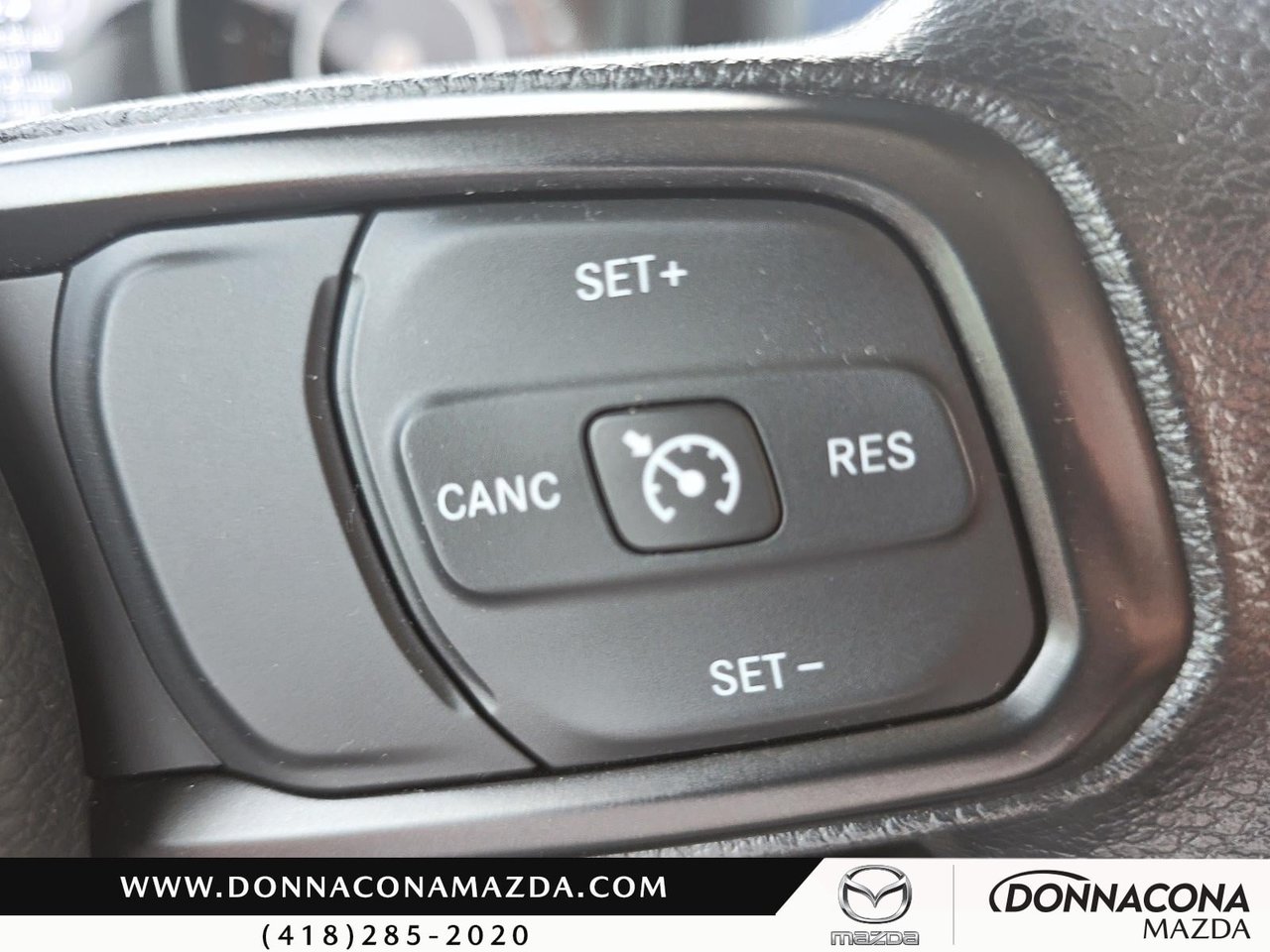 Jeep Wrangler SPORT 2024-13