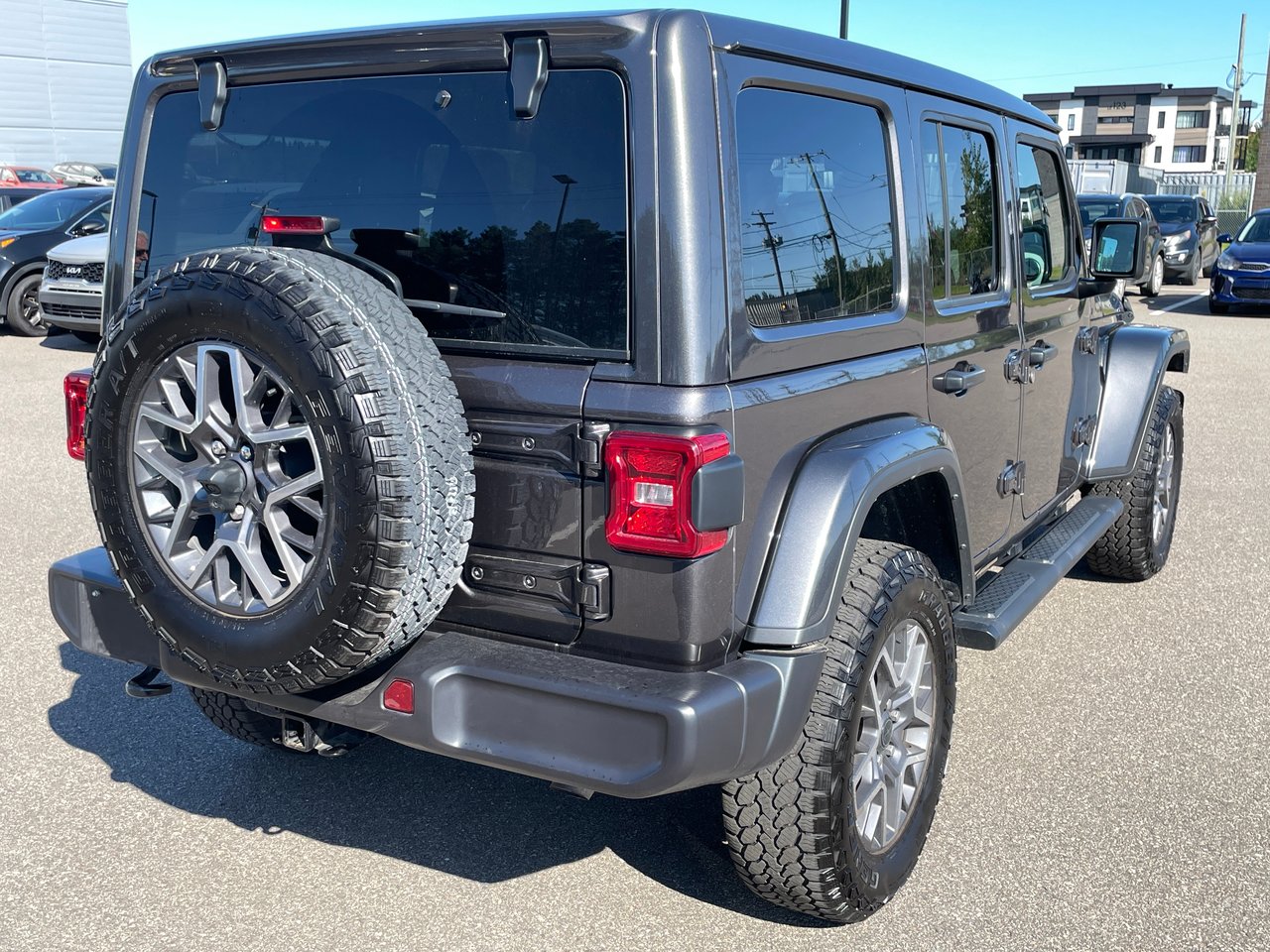 Jeep Wrangler SAHARA 2025-6