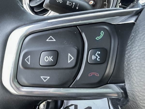 Jeep Wrangler SAHARA 2025-11
