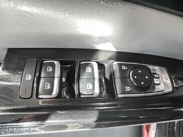 Kia Carnival EX 2022-8