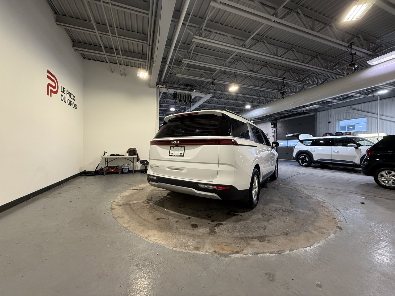 Kia Carnival LX 2022-2