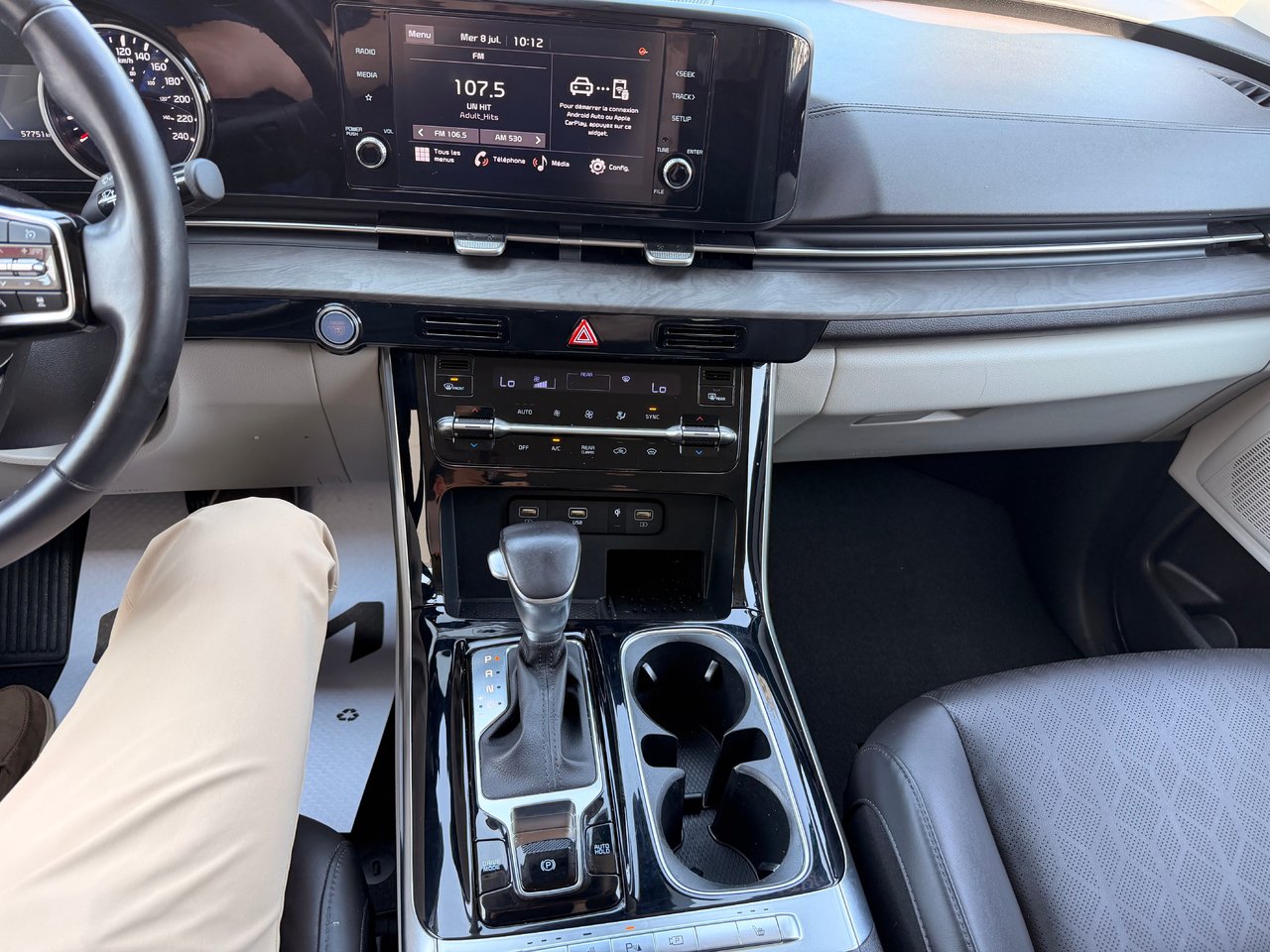 2024 Kia Carnival EX-22