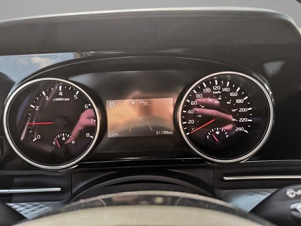 Kia Carnival LX + 2024-18