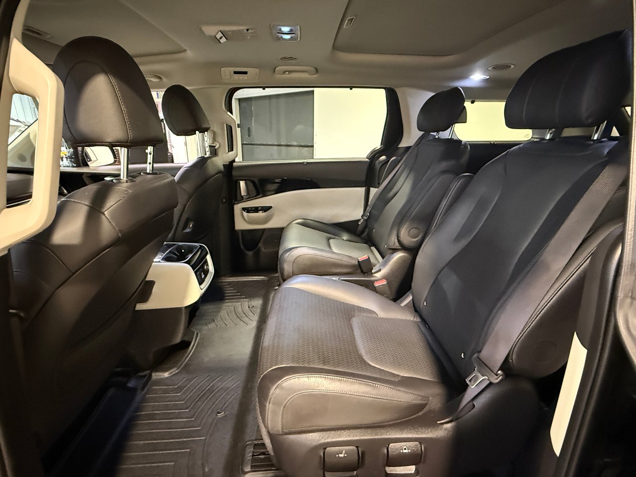 Kia Carnival SX 2024-25