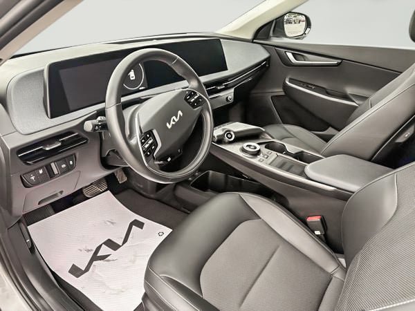 Kia EV6 LAND AWD 2024-16
