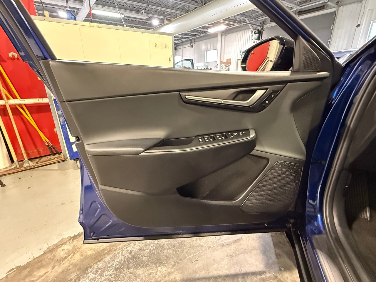 Kia EV6 LAND 2024-10