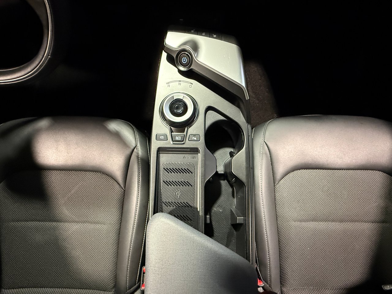 Kia EV6 LAND 2024-24