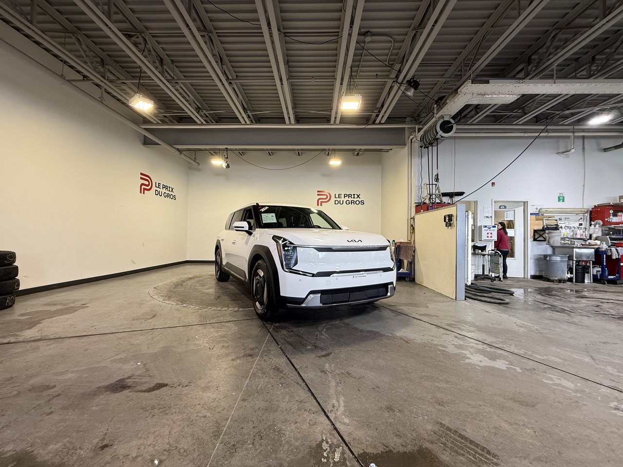 Kia EV9 WIND 2024-0