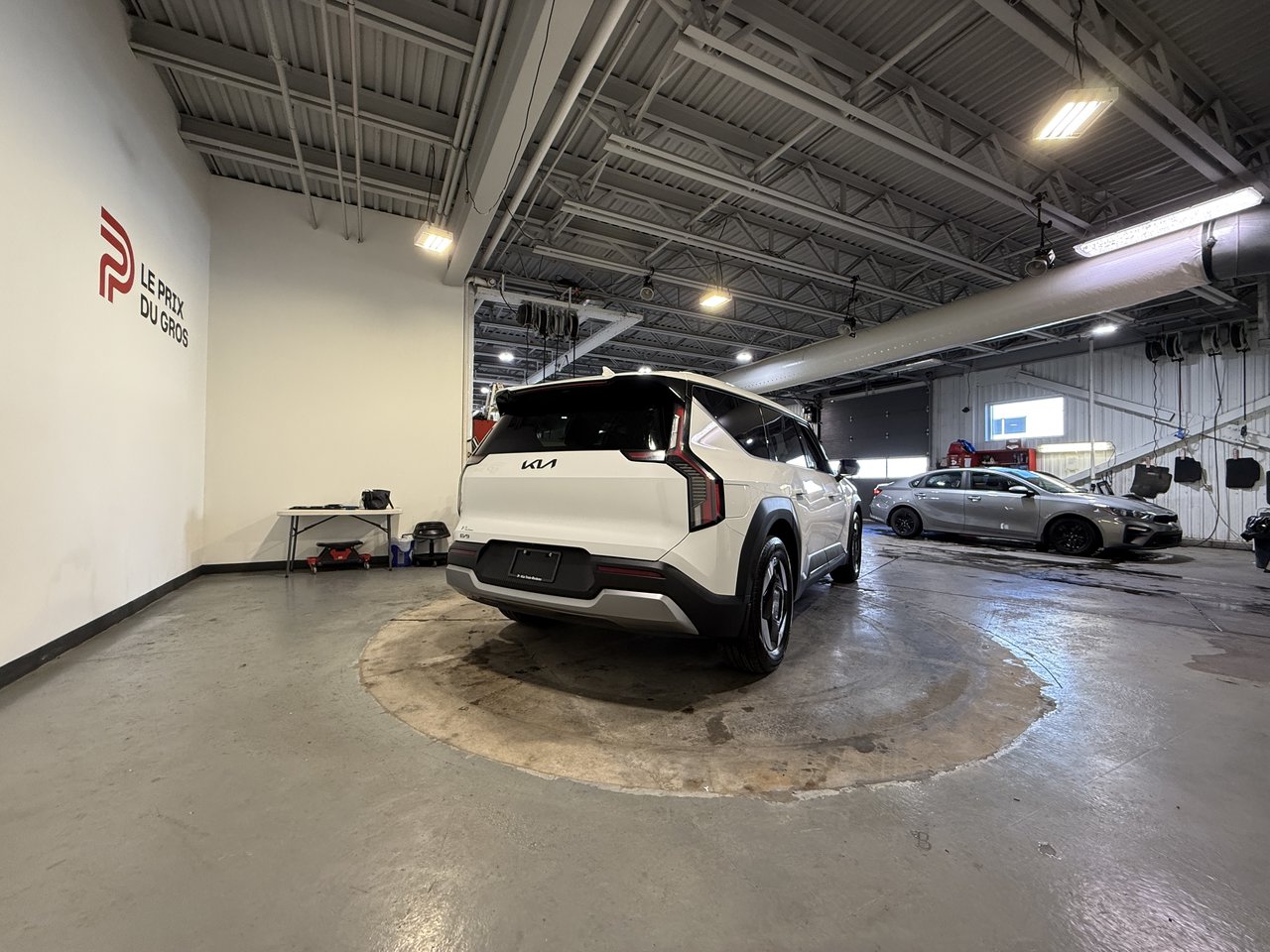 Kia EV9 WIND 2024-2