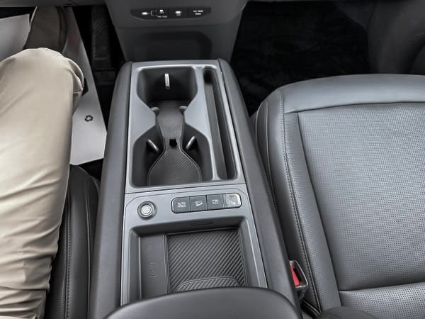 Kia EV9 LAND 2026-20