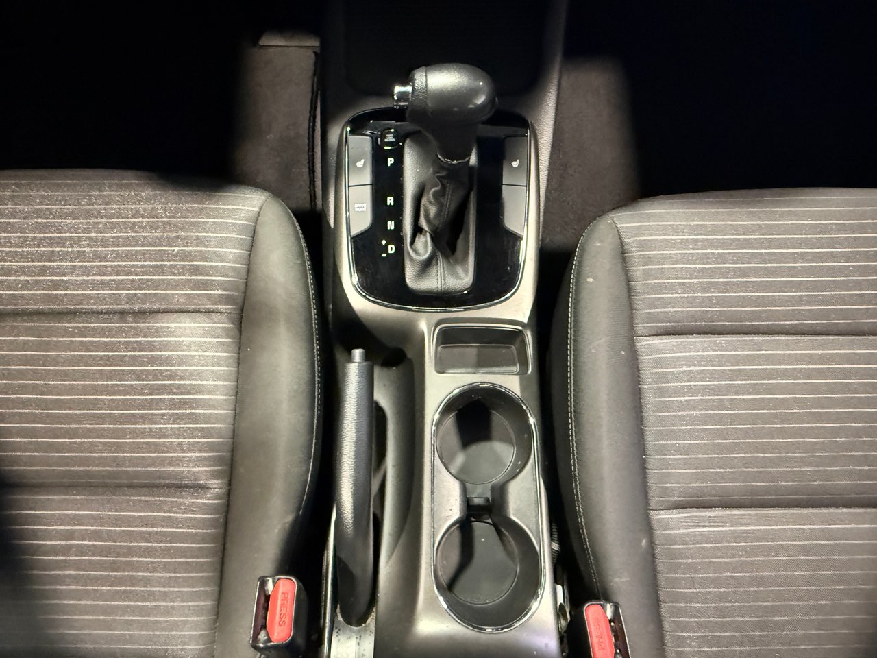 2017 Kia Forte LX-22