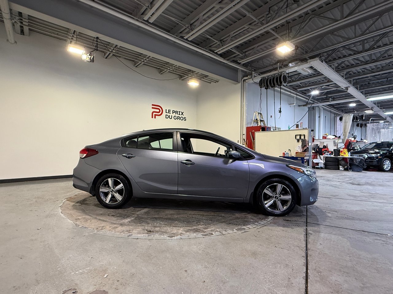 Kia Forte LX 2018-1