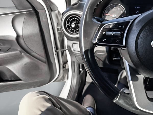 2020 Kia Forte LX-17
