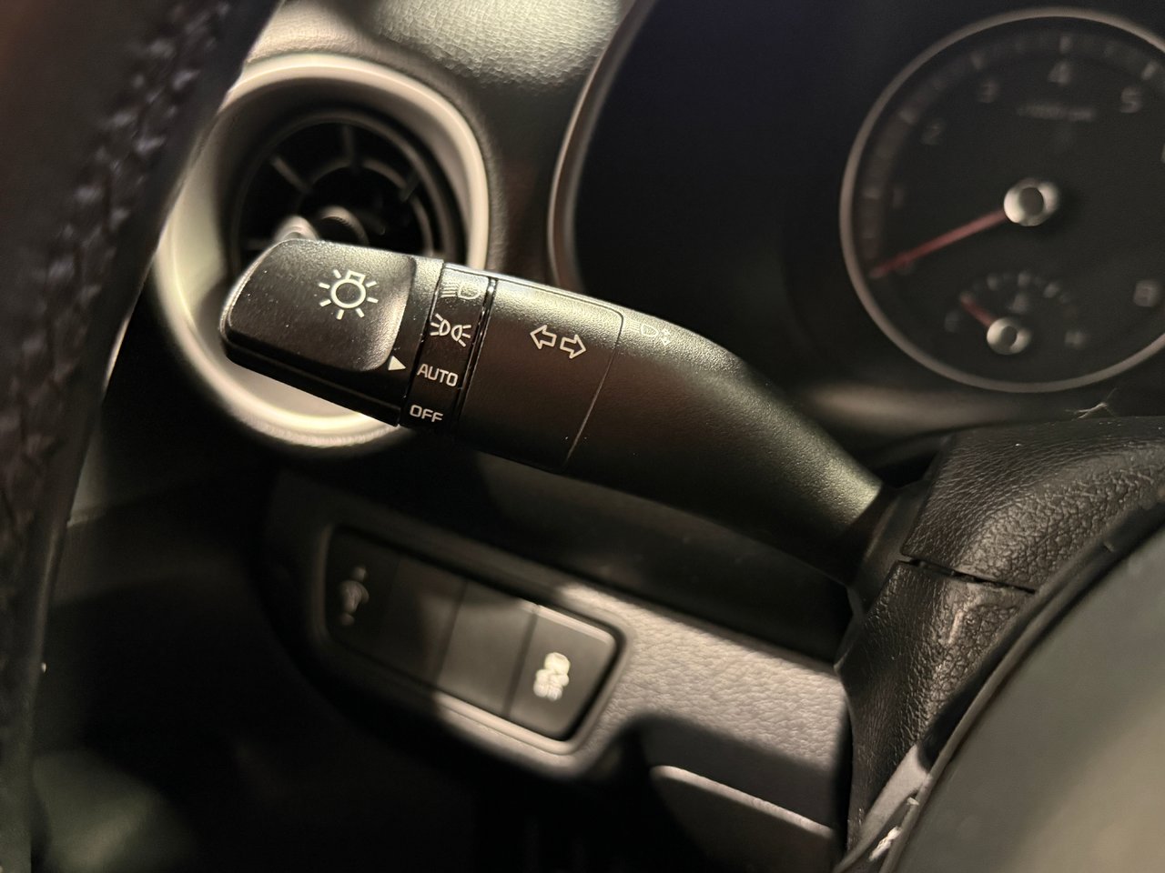 Kia Forte LX 2021-16