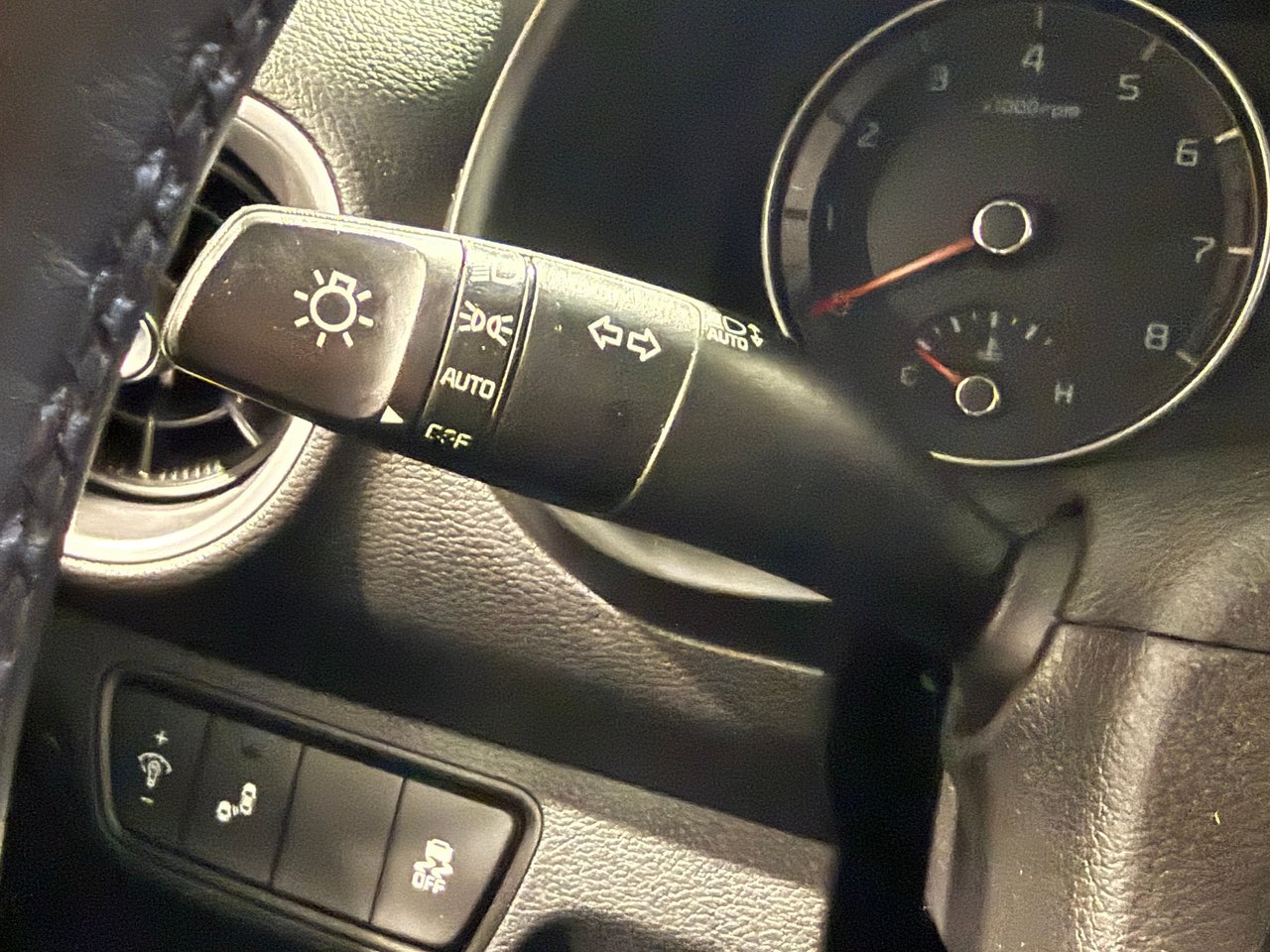Kia Forte GT-LINE 2022-17