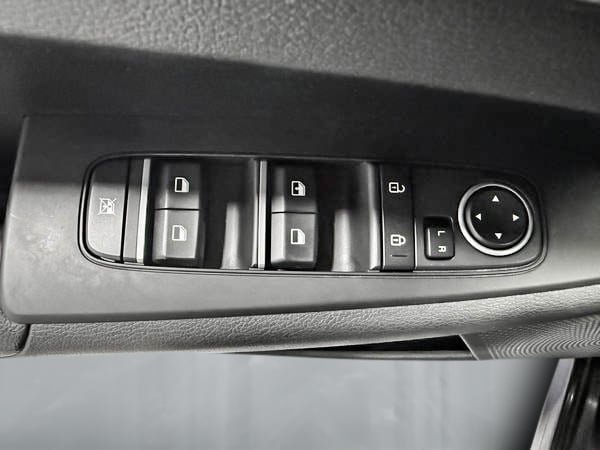 2022 Kia Forte LX-11
