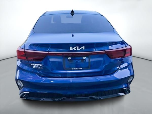 2022 Kia Forte EX-5