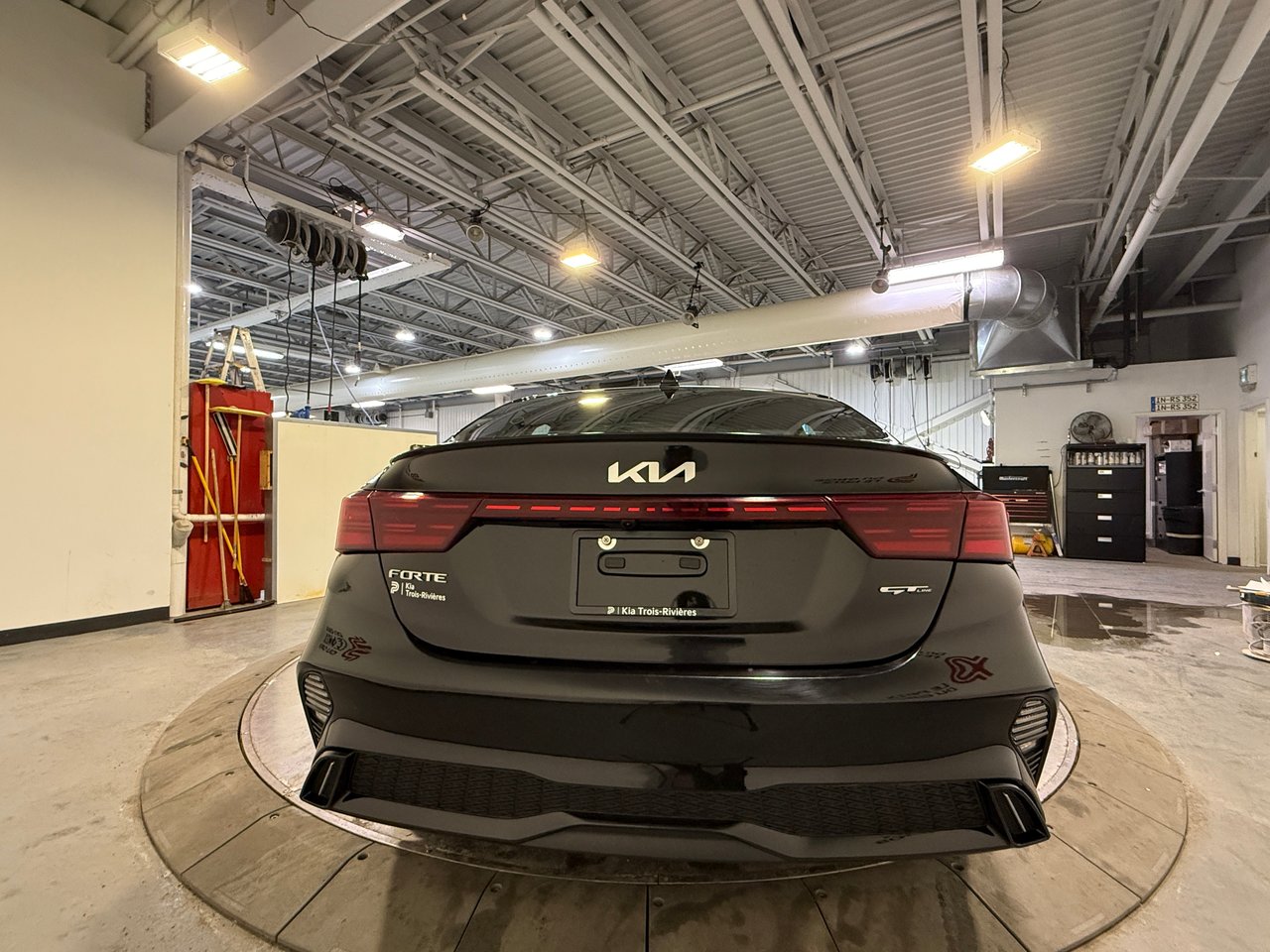 Kia Forte GT LINE 2023-3