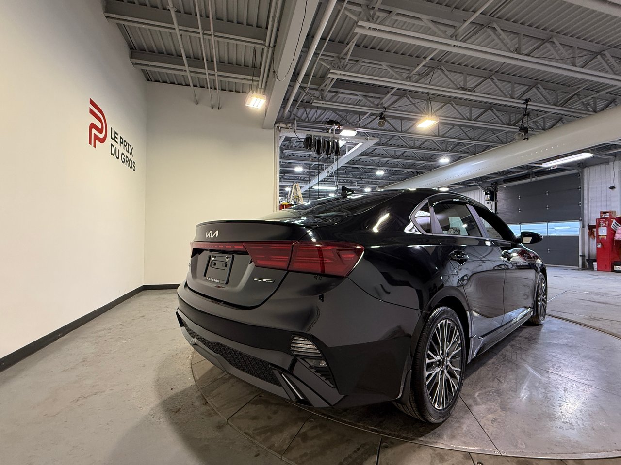 Kia Forte GT LINE 2023-2